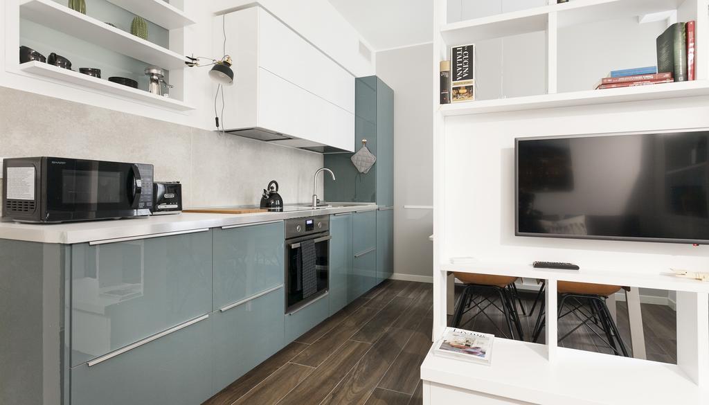 Italianway-Magenta Apartment Milan Bagian luar foto